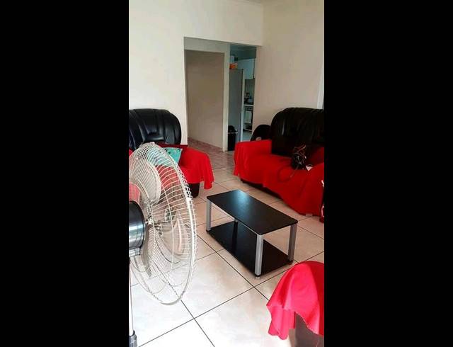 3 BEDROOM HOUSE FOR SALE IN UMLAZI N